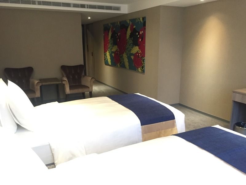 Green World Zhongxiao Đài Bắc Ngoại thất bức ảnh